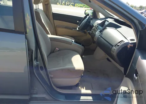 2004 Toyota Prius z USA, uszkodzony, nr VIN JTDKB22U740013705